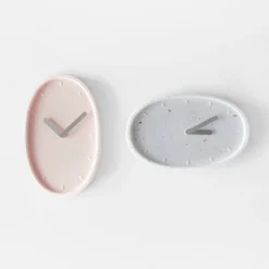 Horloge en papier - Brut