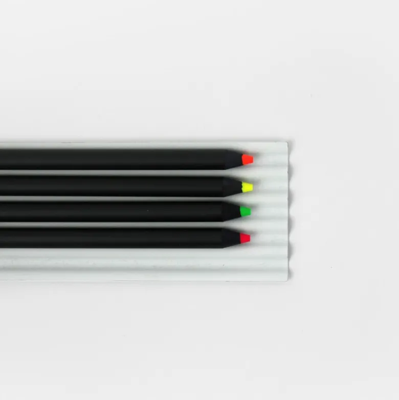 Set de 4 Crayons Japonais Fluo Noir
